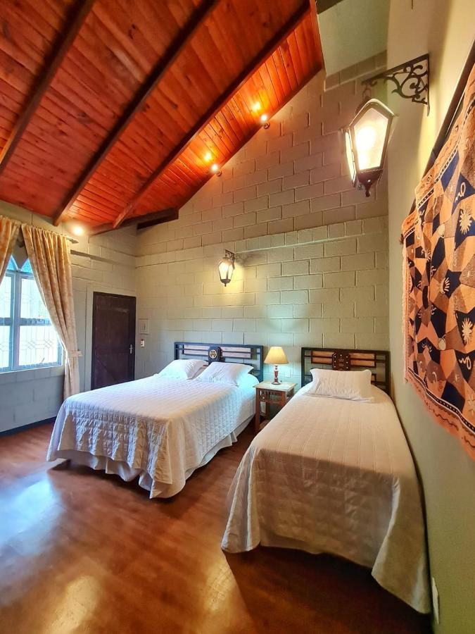 Pousada Camelot Inn Alto Paraíso de Goiás Exterior foto