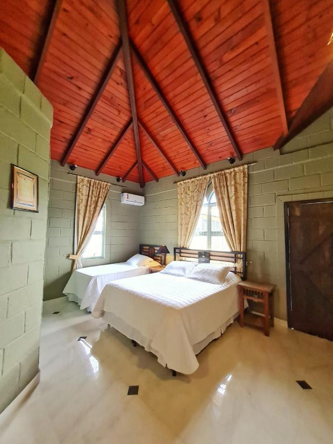Pousada Camelot Inn Alto Paraíso de Goiás Exterior foto